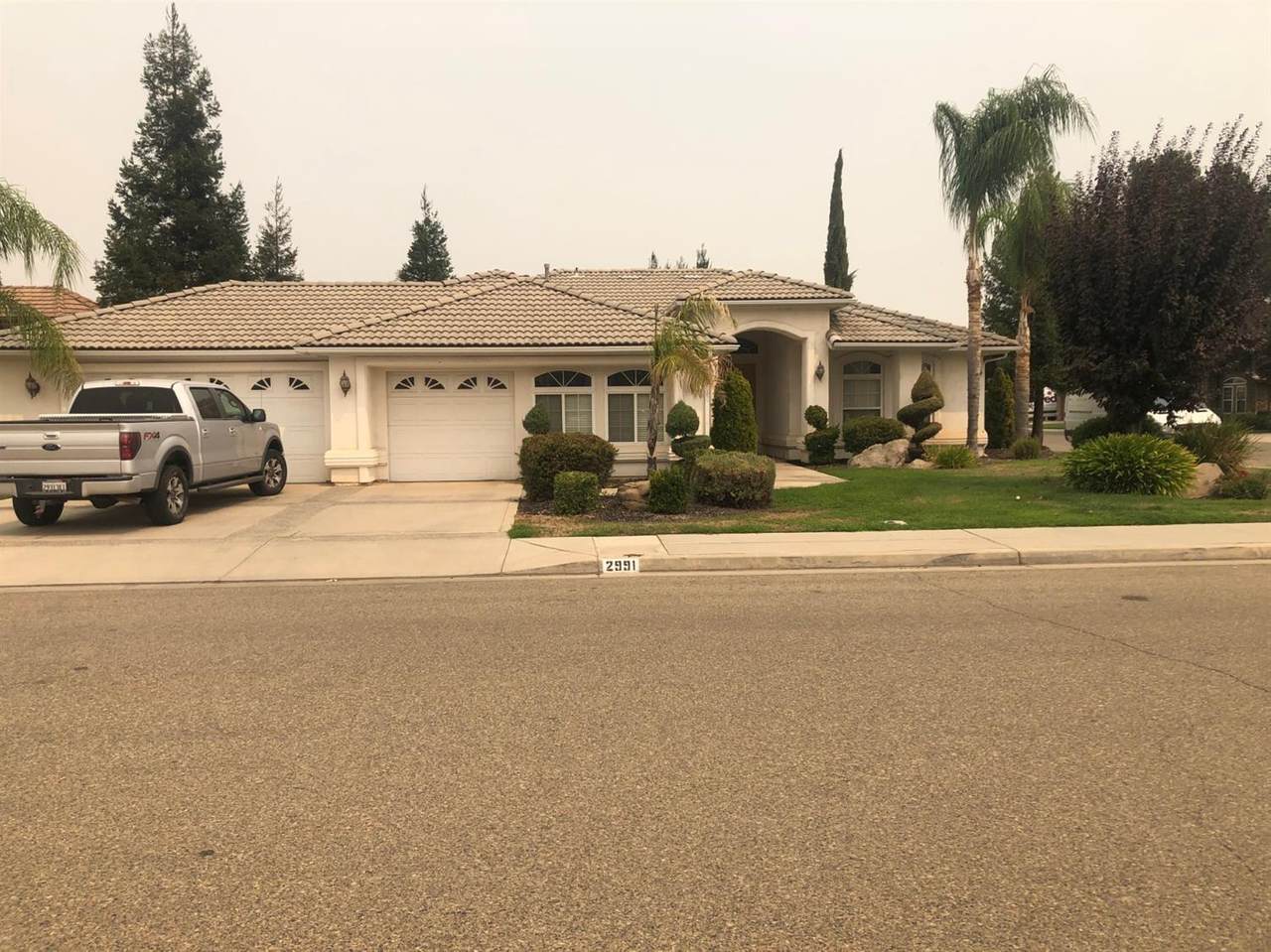 2991 Fairway Avenue - Photo 1