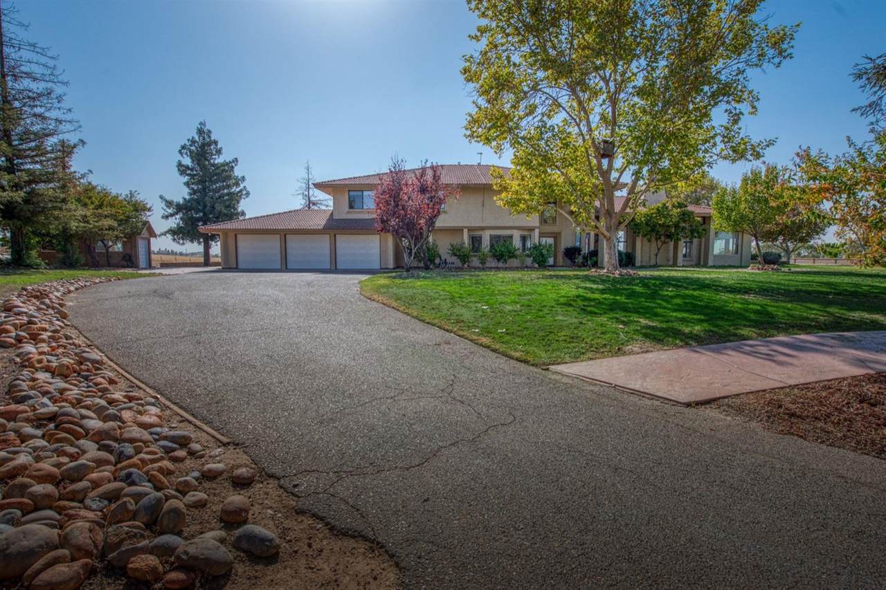 14430 Killarney Drive - Photo 1