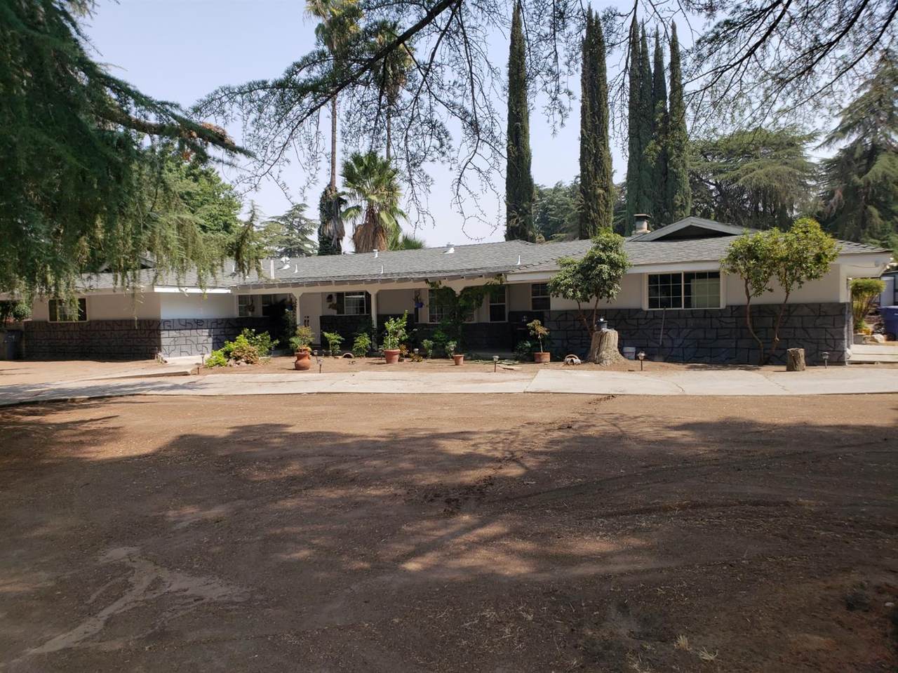 124 Duke Avenue - Photo 1