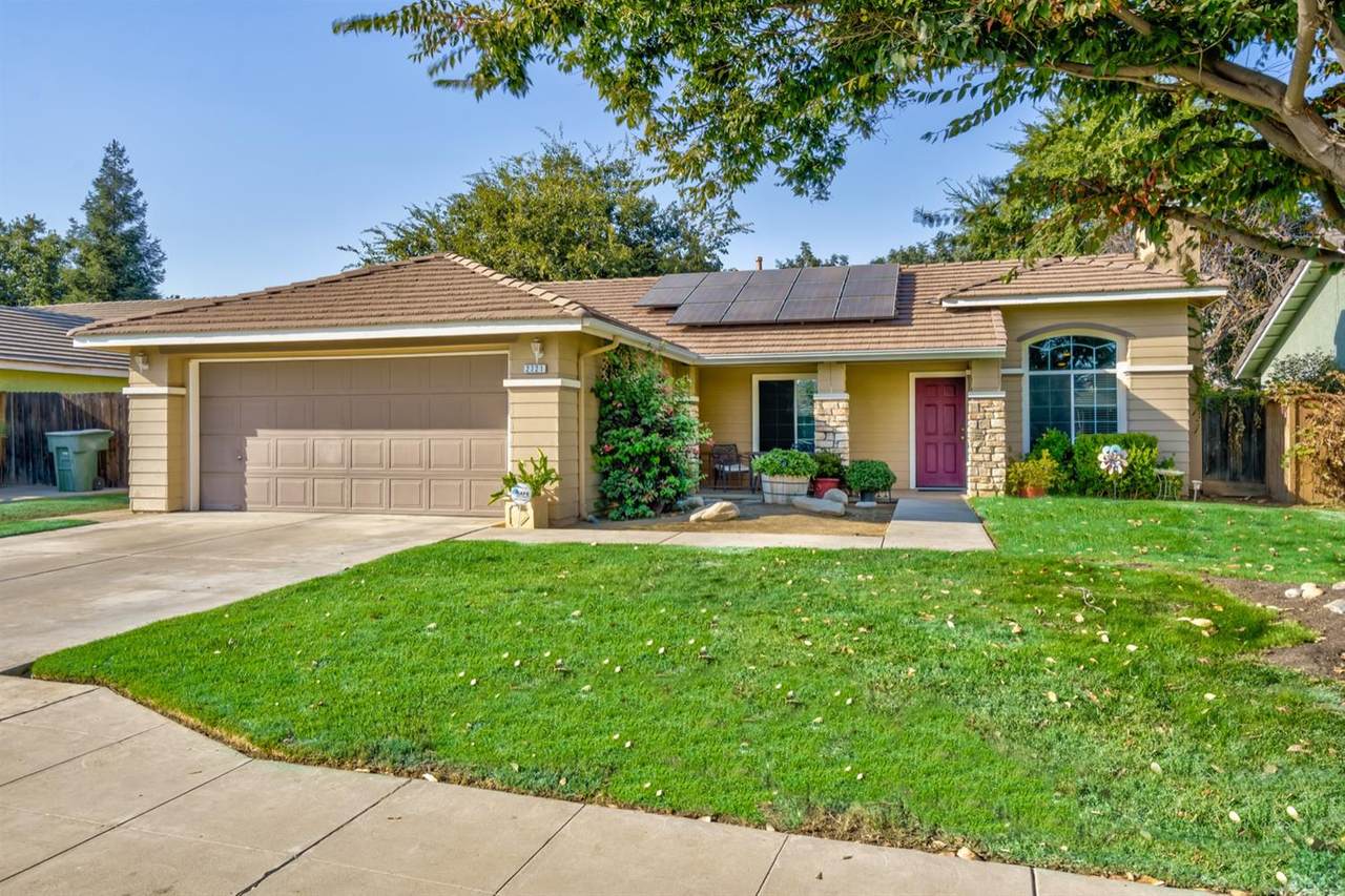 2721 Dennis Avenue - Photo 1