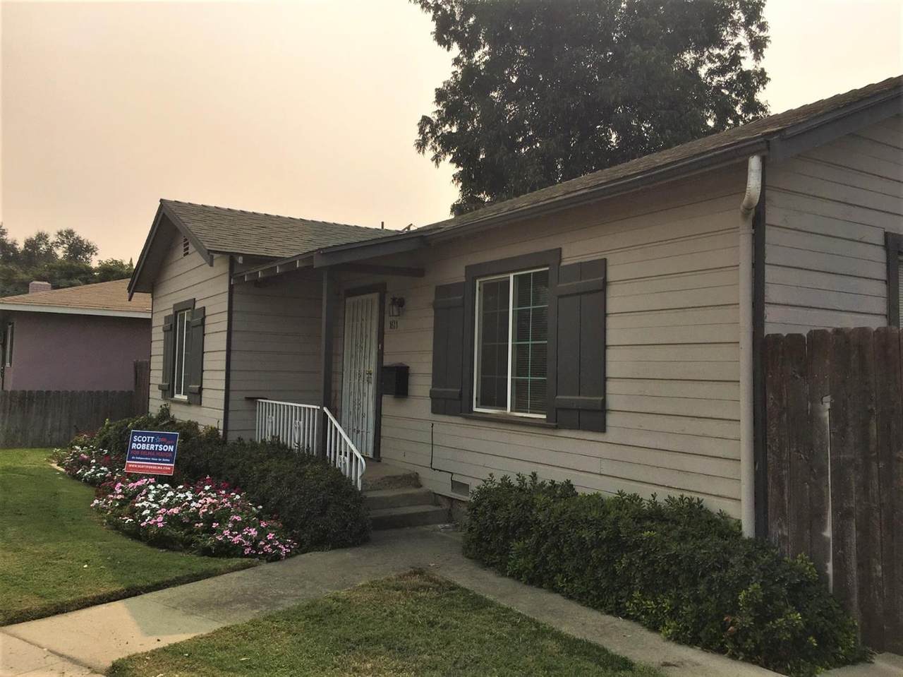 1611 Rose Avenue - Photo 1