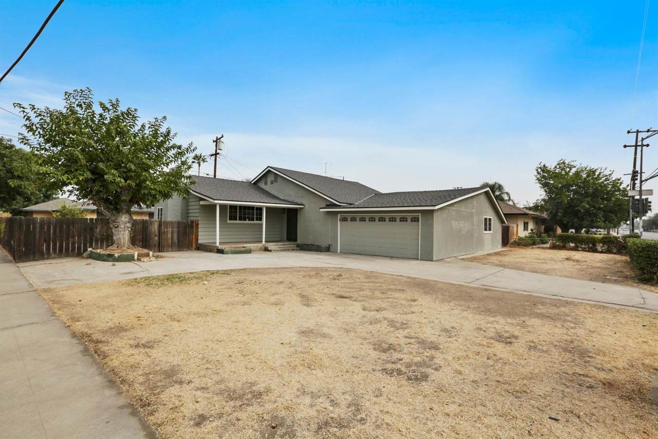 2905 Ashlan Avenue - Photo 1