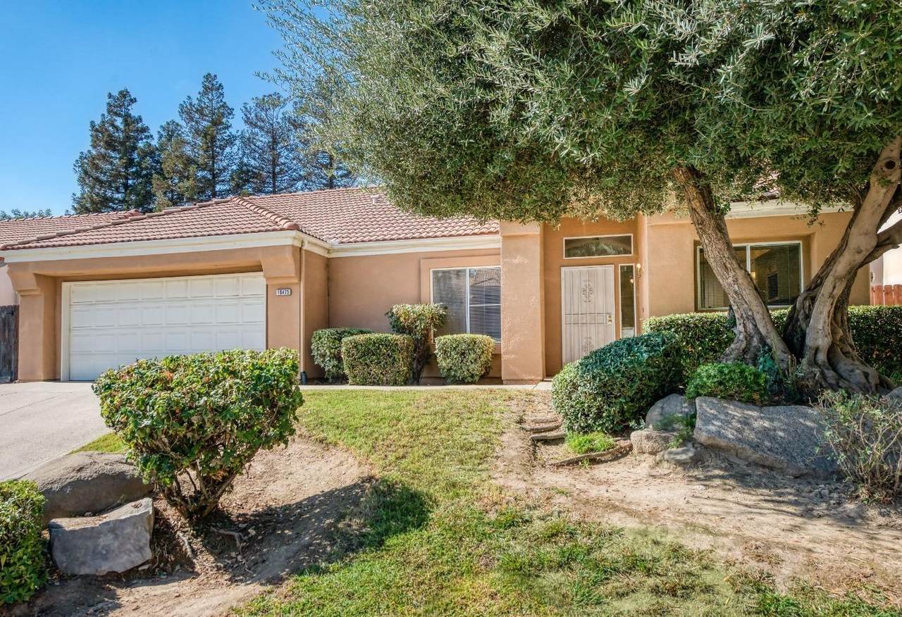 10475 Doheny Drive - Photo 1