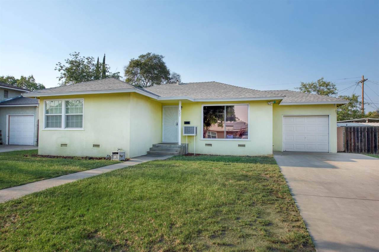 922 Saginaw Way - Photo 1