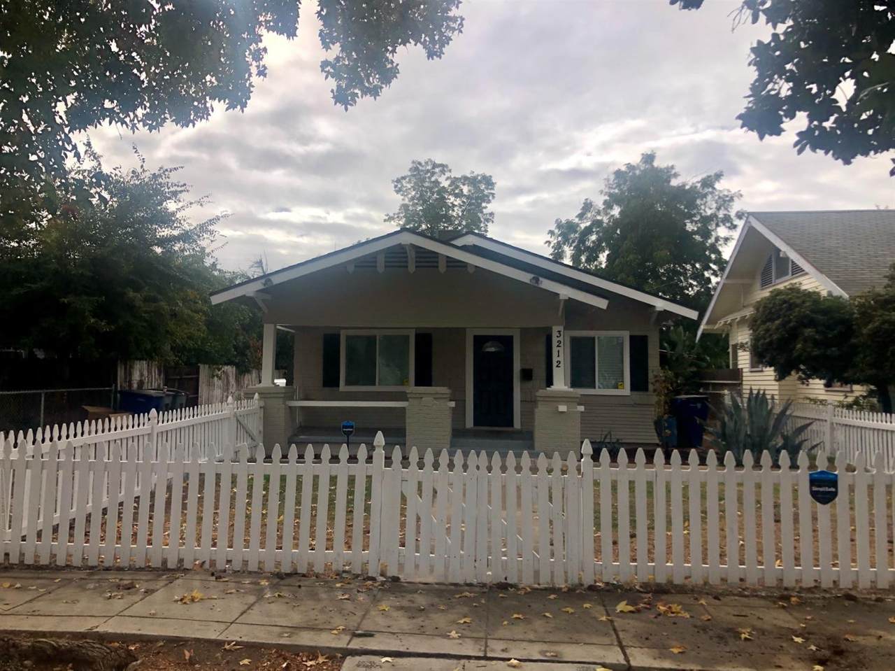3212 El Monte Way - Photo 1