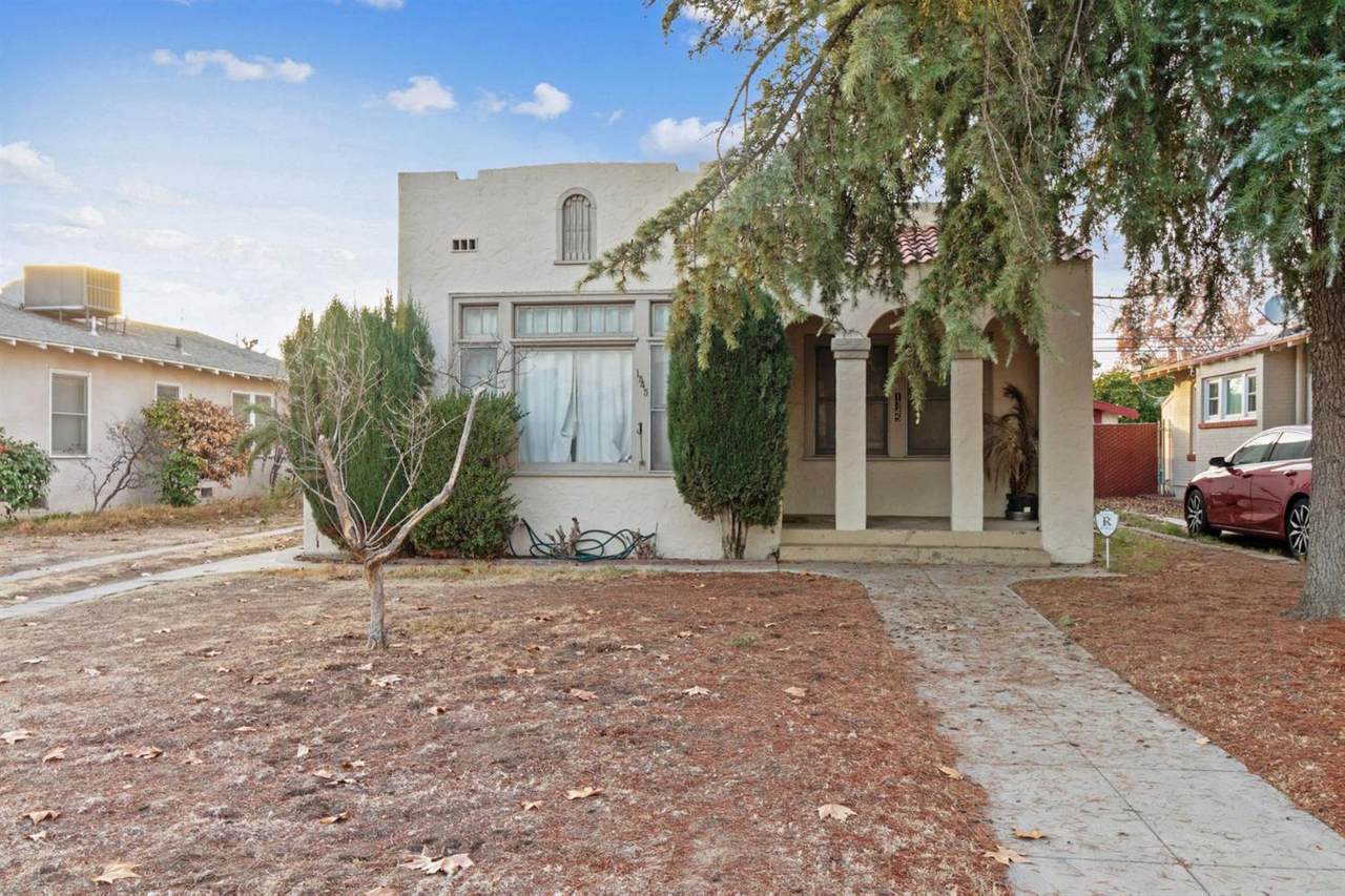 1345 Vagedes Avenue - Photo 1