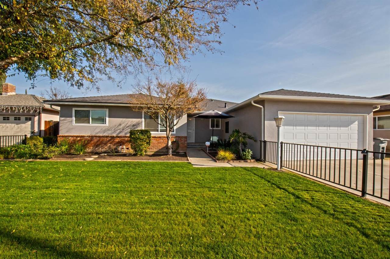 6366 3rd Street - Photo 1