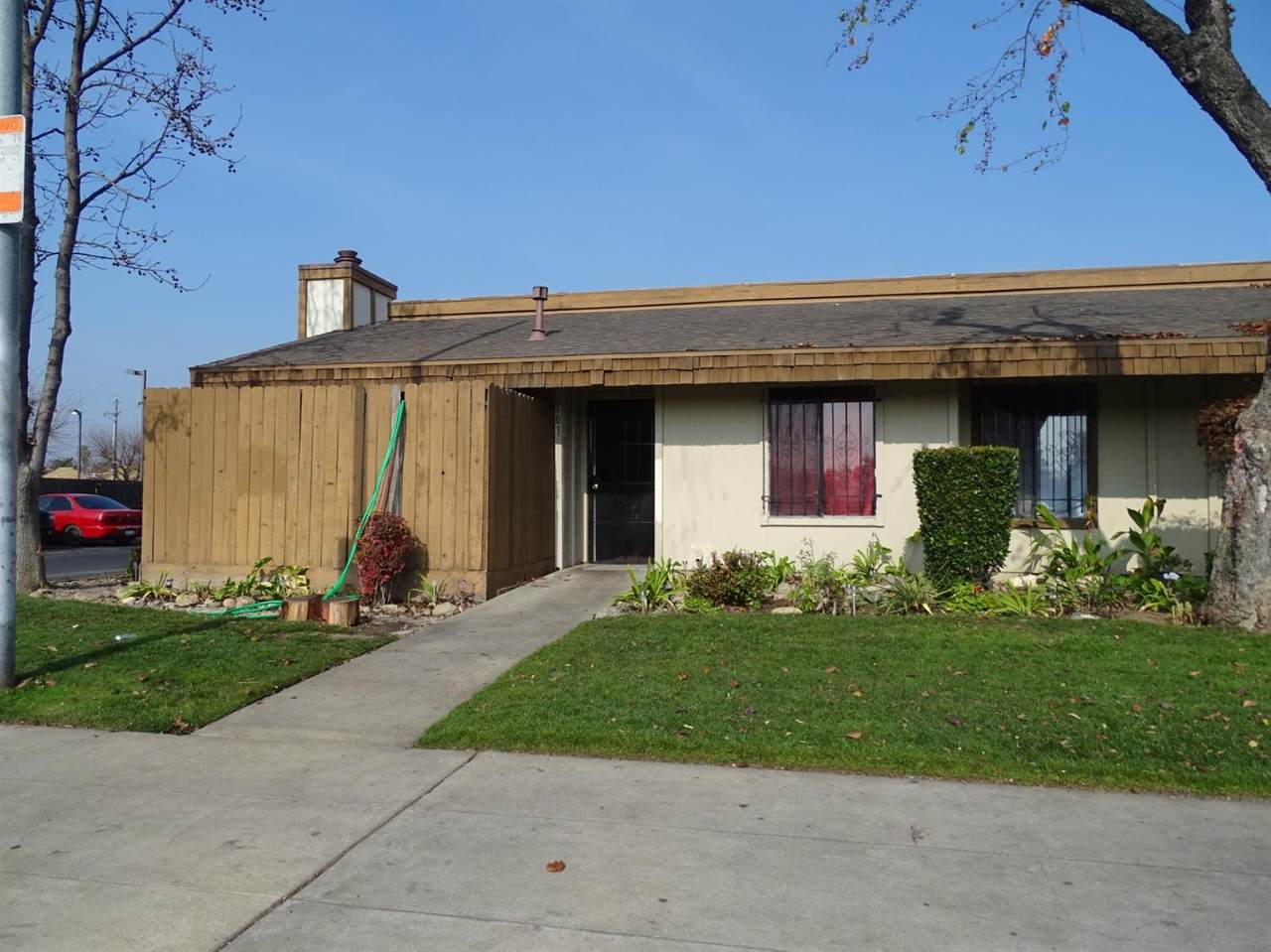5181 Olive Avenue - Photo 1