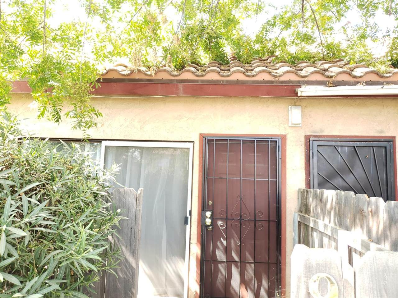 908 Cameron Street - Photo 1