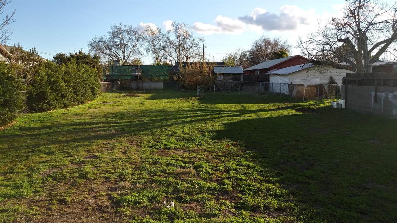 4714 Turner Avenue - Photo 1