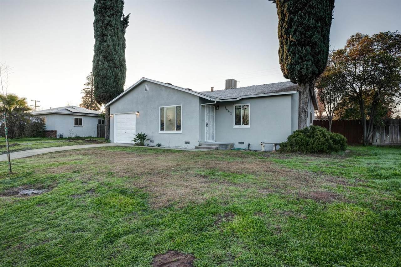 5662 Ashlan Avenue - Photo 1