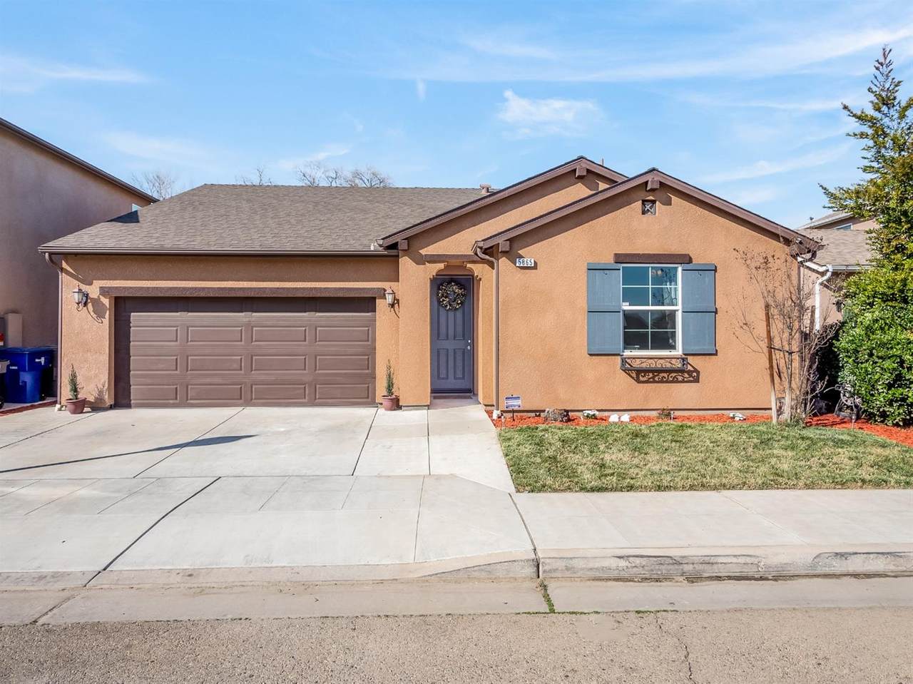 5865 Voorman Avenue - Photo 1