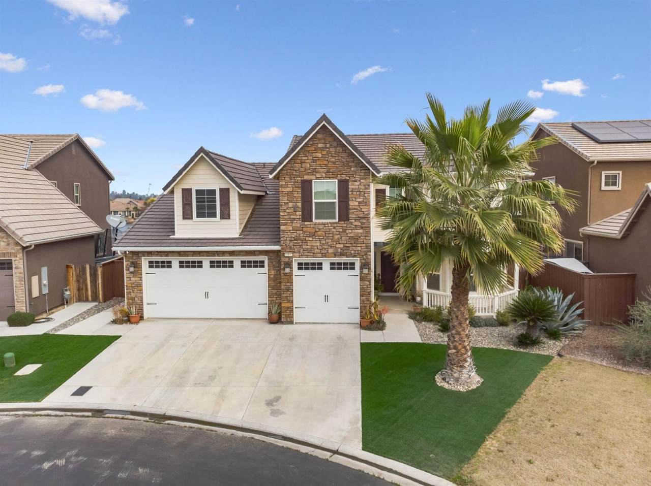 10892 Shady Cove - Photo 1