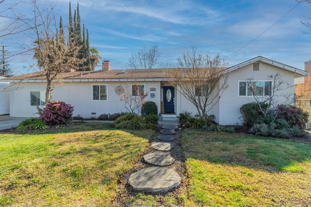 1338 Mooney Boulevard - Photo 1