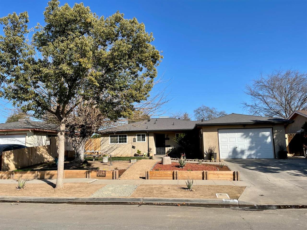 3912 Briarwood Avenue - Photo 1