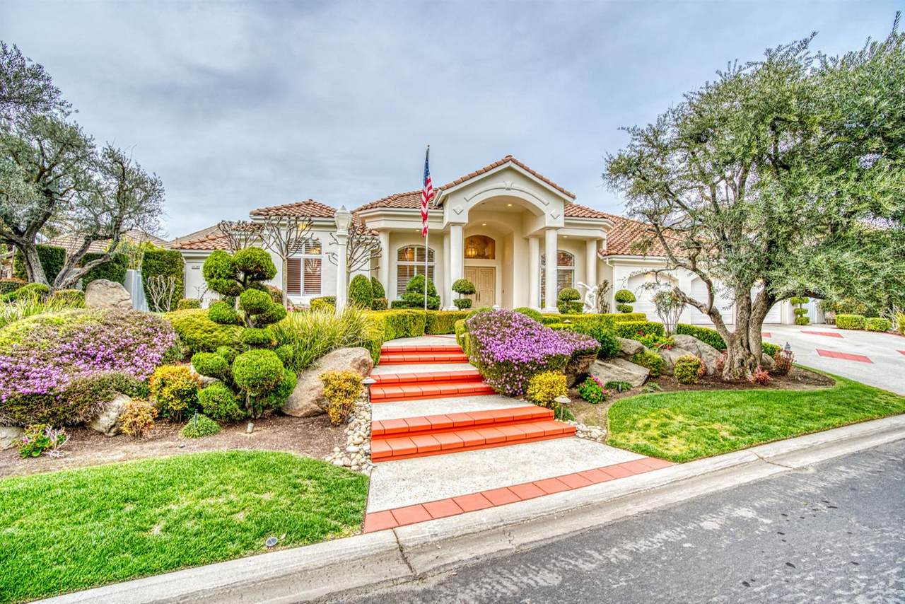 2739 Lake Van Ness Circle - Photo 1