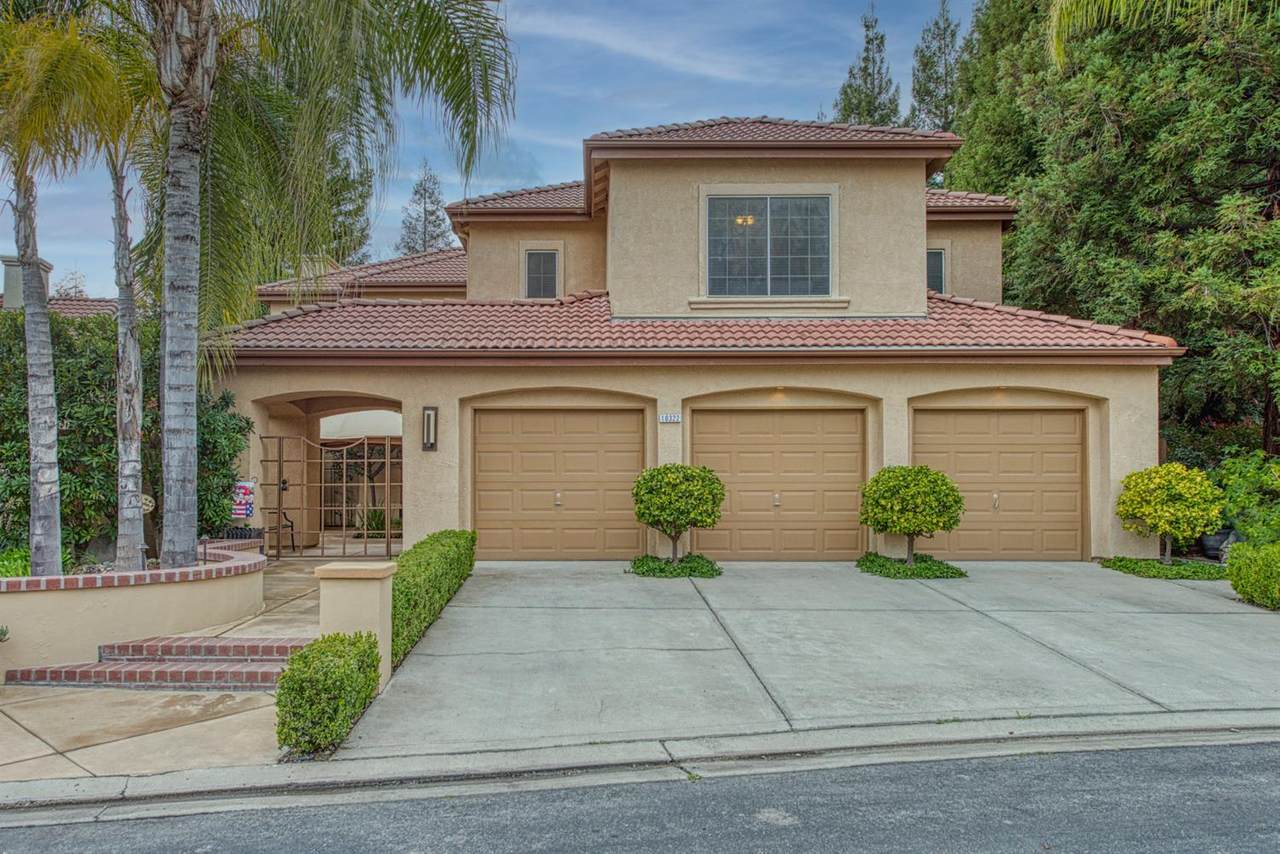 10322 Sinclair Circle - Photo 1