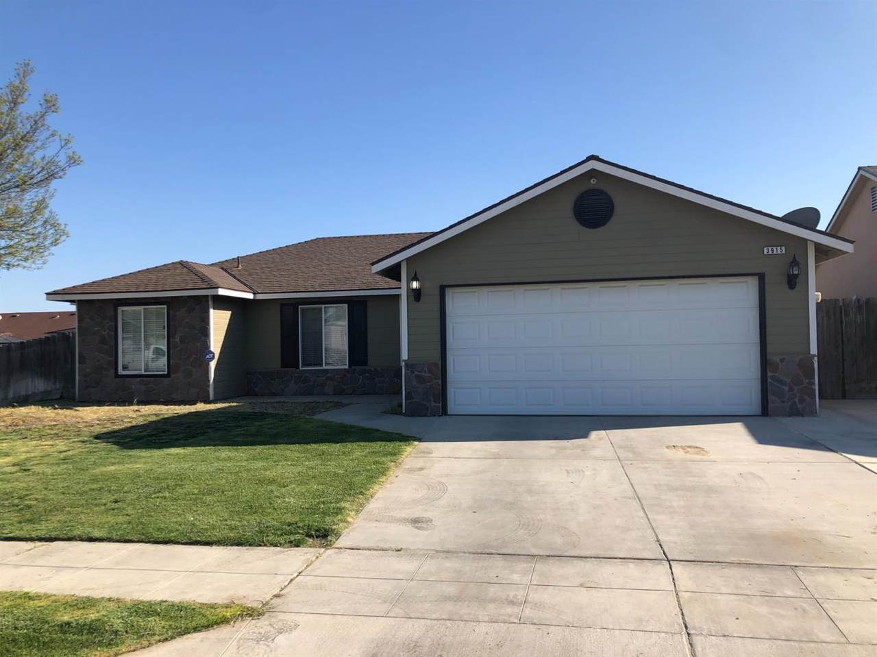 3915 Wilda Street - Photo 1