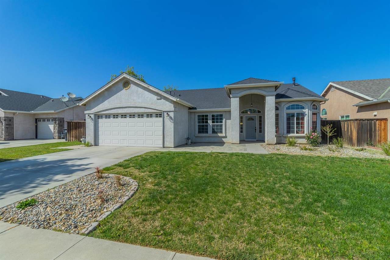 1676 Jacaranda Street - Photo 1