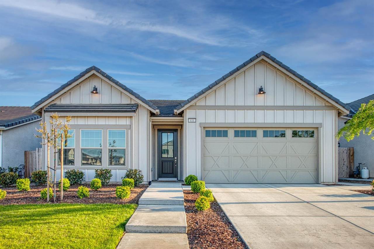 616 Expedition Way - Photo 1