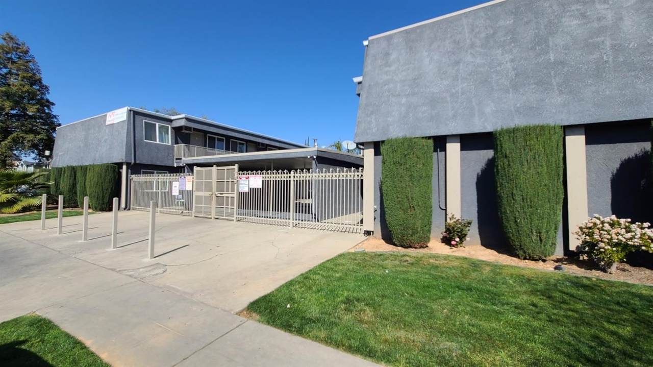 1360 Bulldog Lane - Photo 1