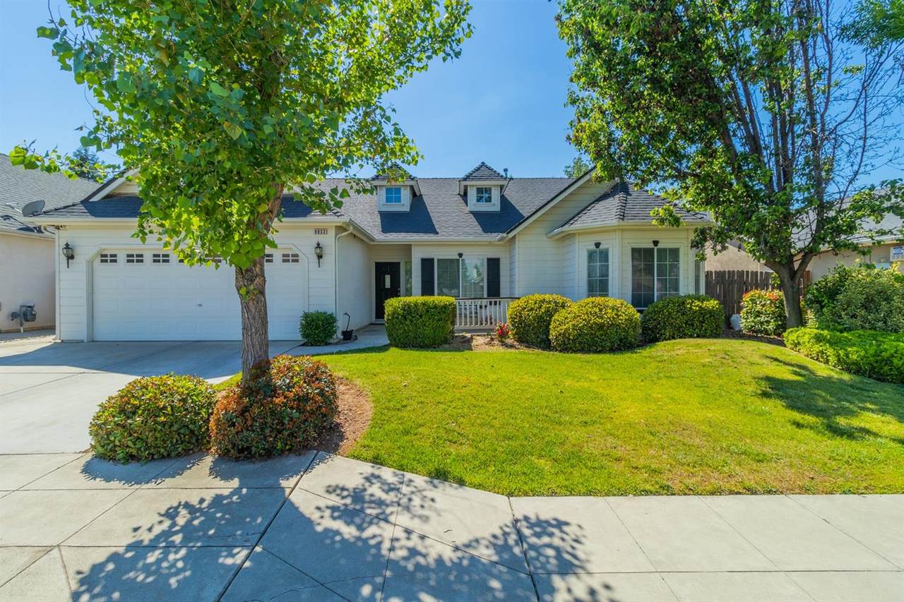 8833 Matus Avenue - Photo 1