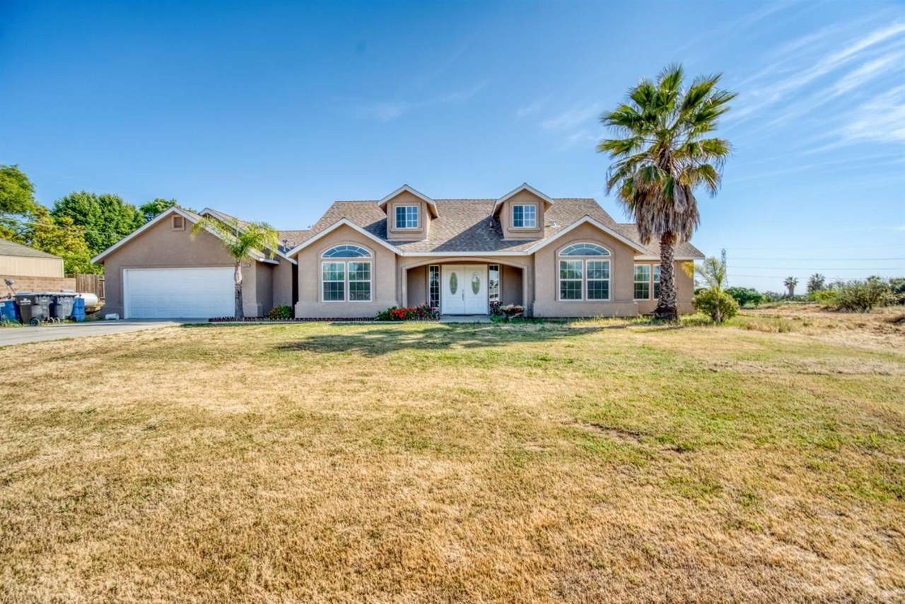 25582 Summit Drive - Photo 1