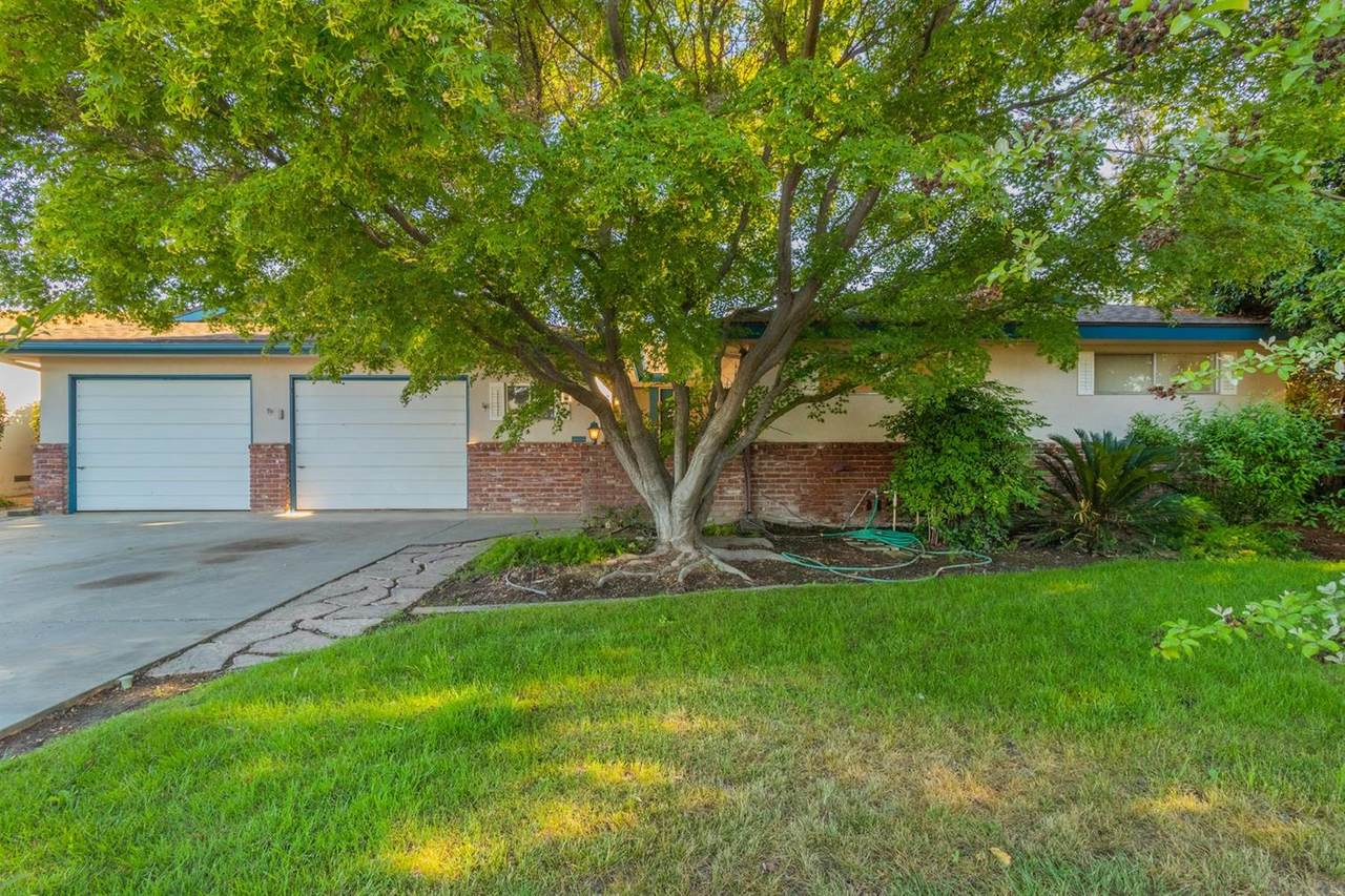 289 Sycamore Avenue - Photo 1