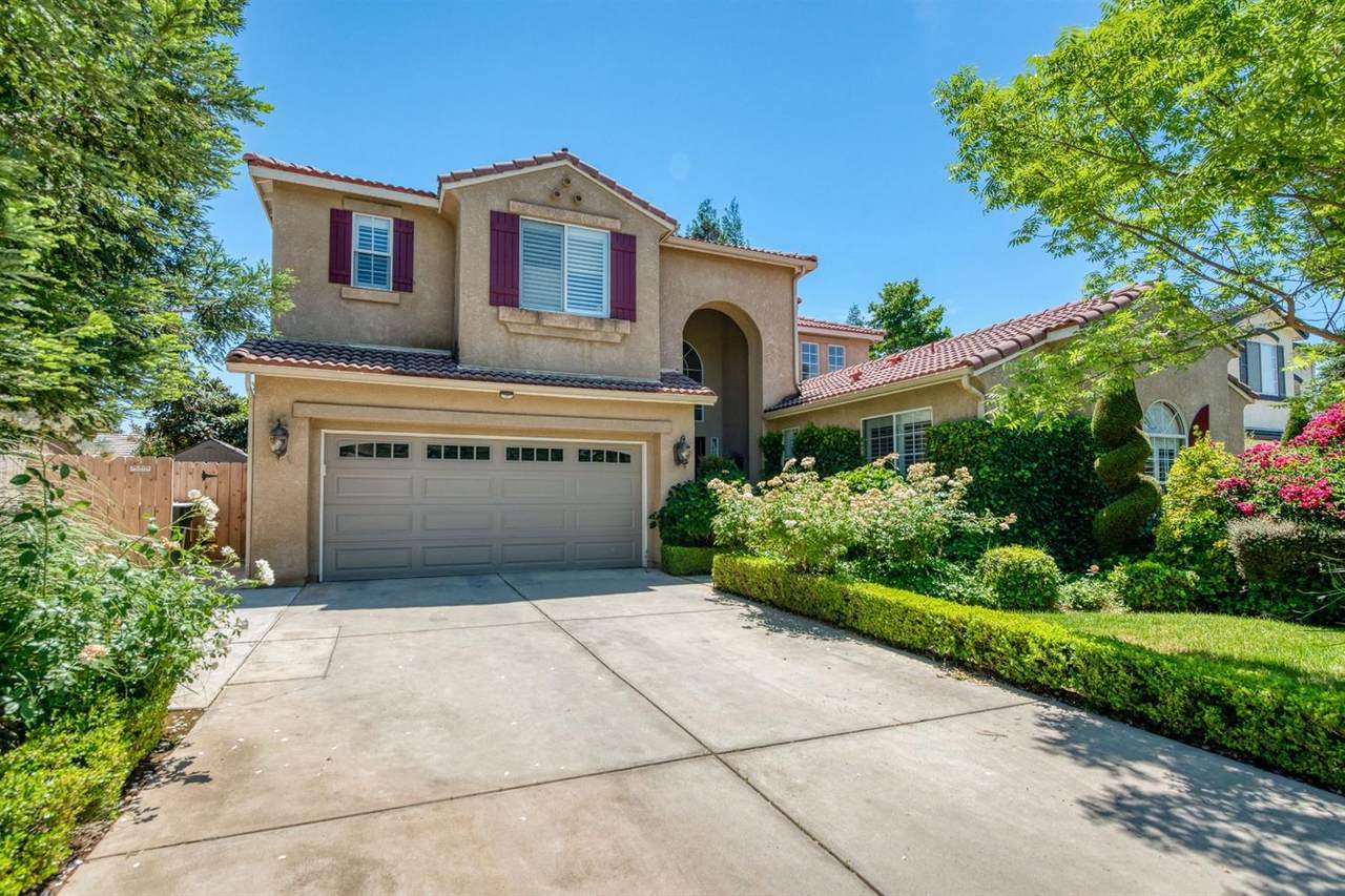 2448 Powers Avenue - Photo 1