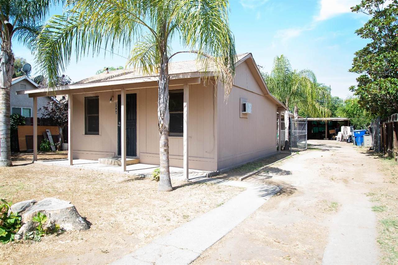 2442 10Th Street - Photo 1