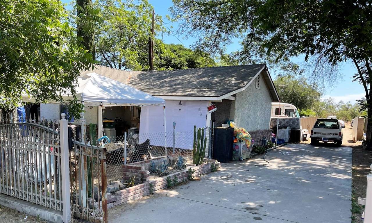 620 Hughes Avenue - Photo 1