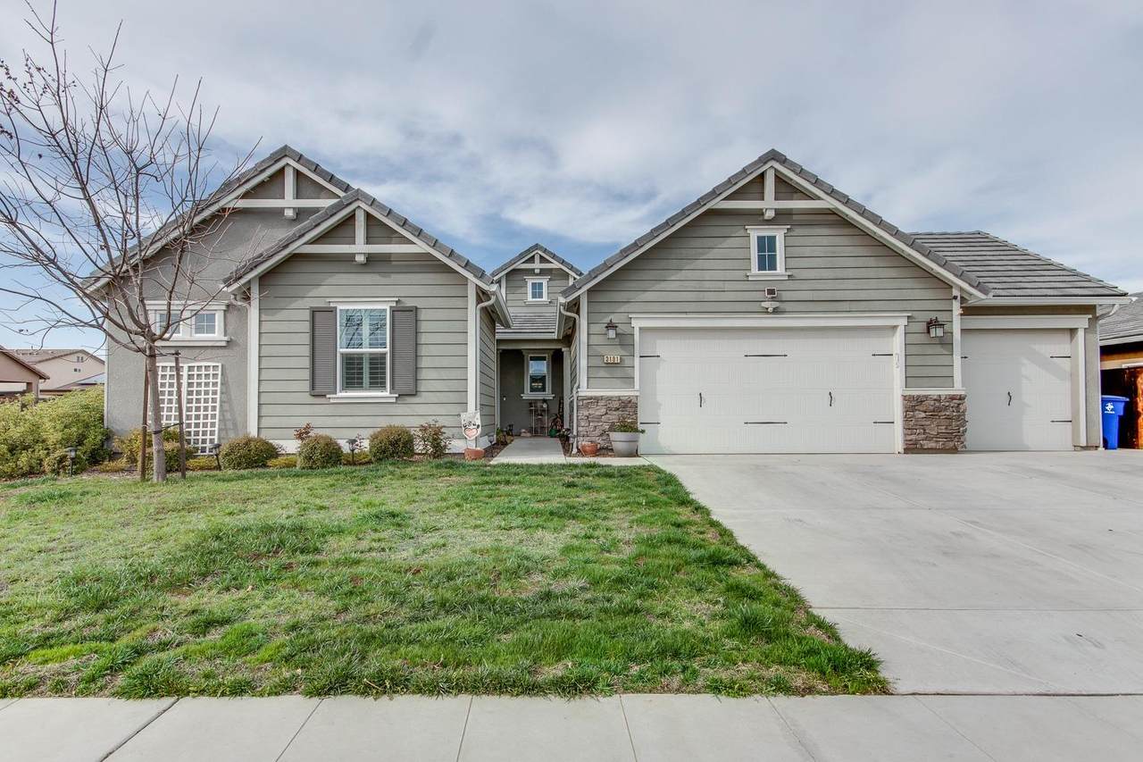 3101 Finchwood Avenue - Photo 1