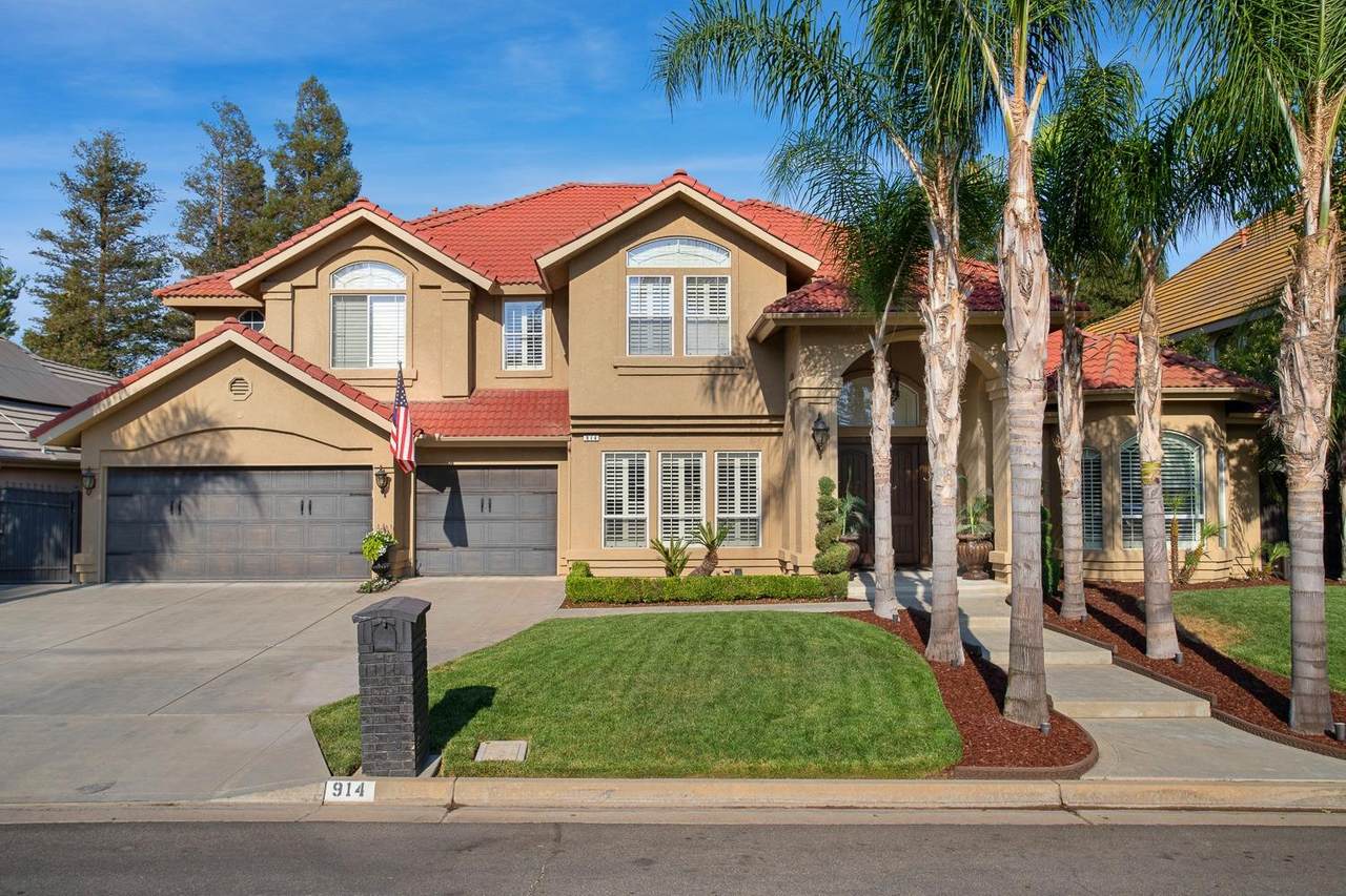 914 Windsor Circle - Photo 1