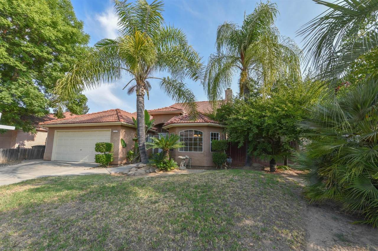 2122 Ryan Avenue - Photo 1