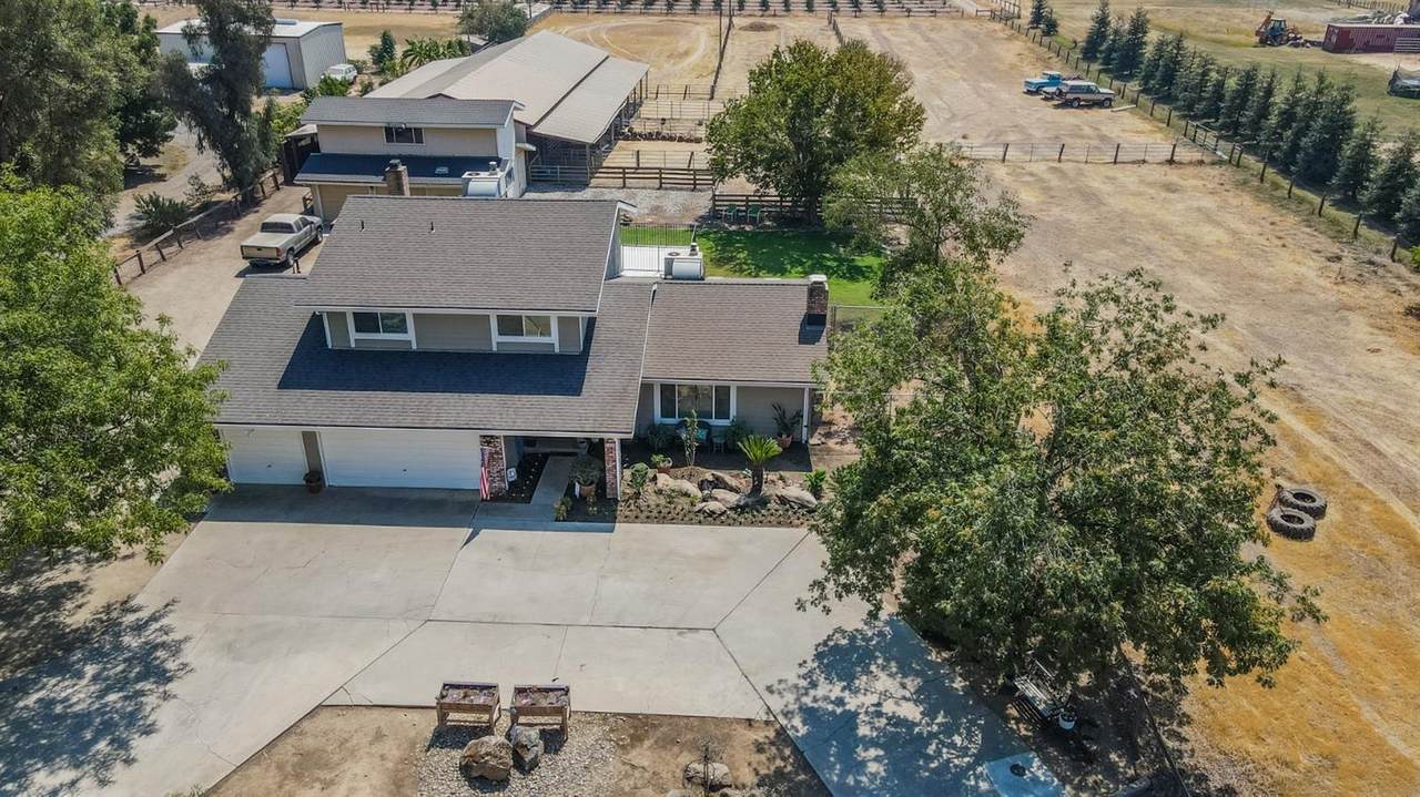 11839 Ashlan Avenue - Photo 1