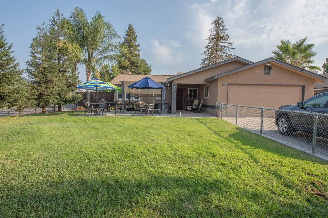 4576 Clinton Avenue - Photo 1