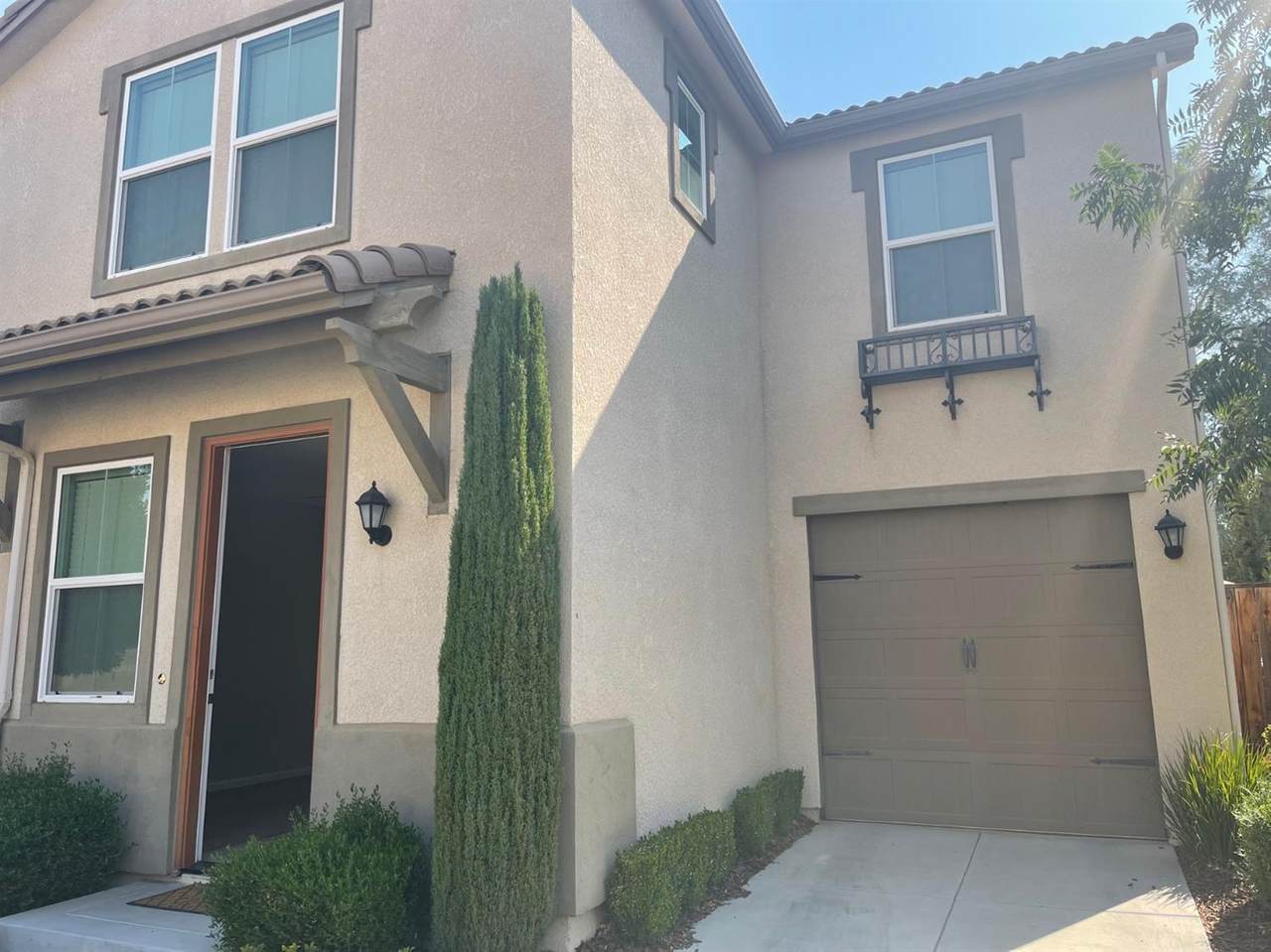 1445 Mosaic Way - Photo 1