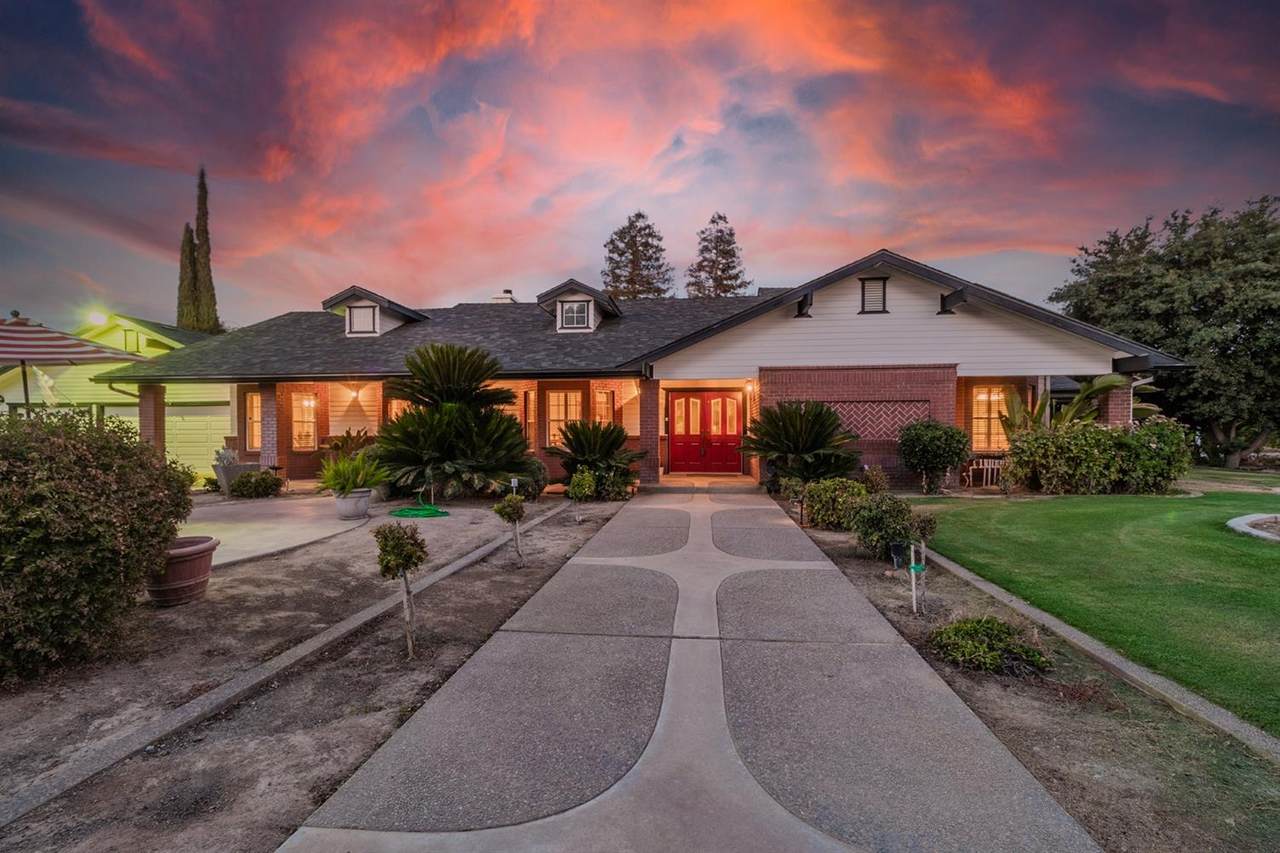 7678 De Wolf Avenue - Photo 1