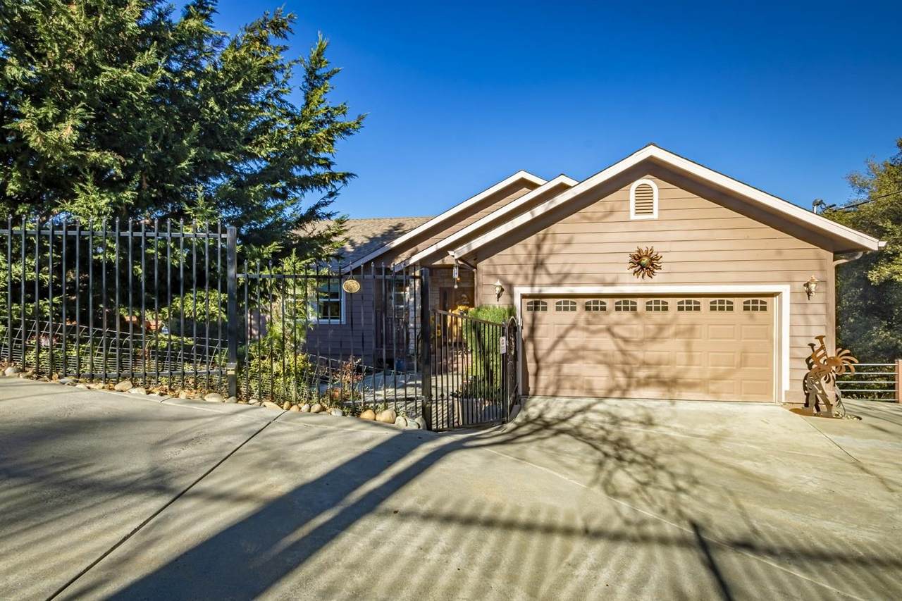 46855 Lookout Mountain Drive - Photo 1
