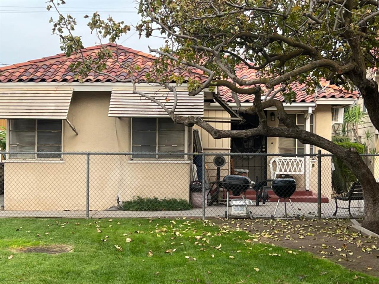 305 Franklin Avenue - Photo 1