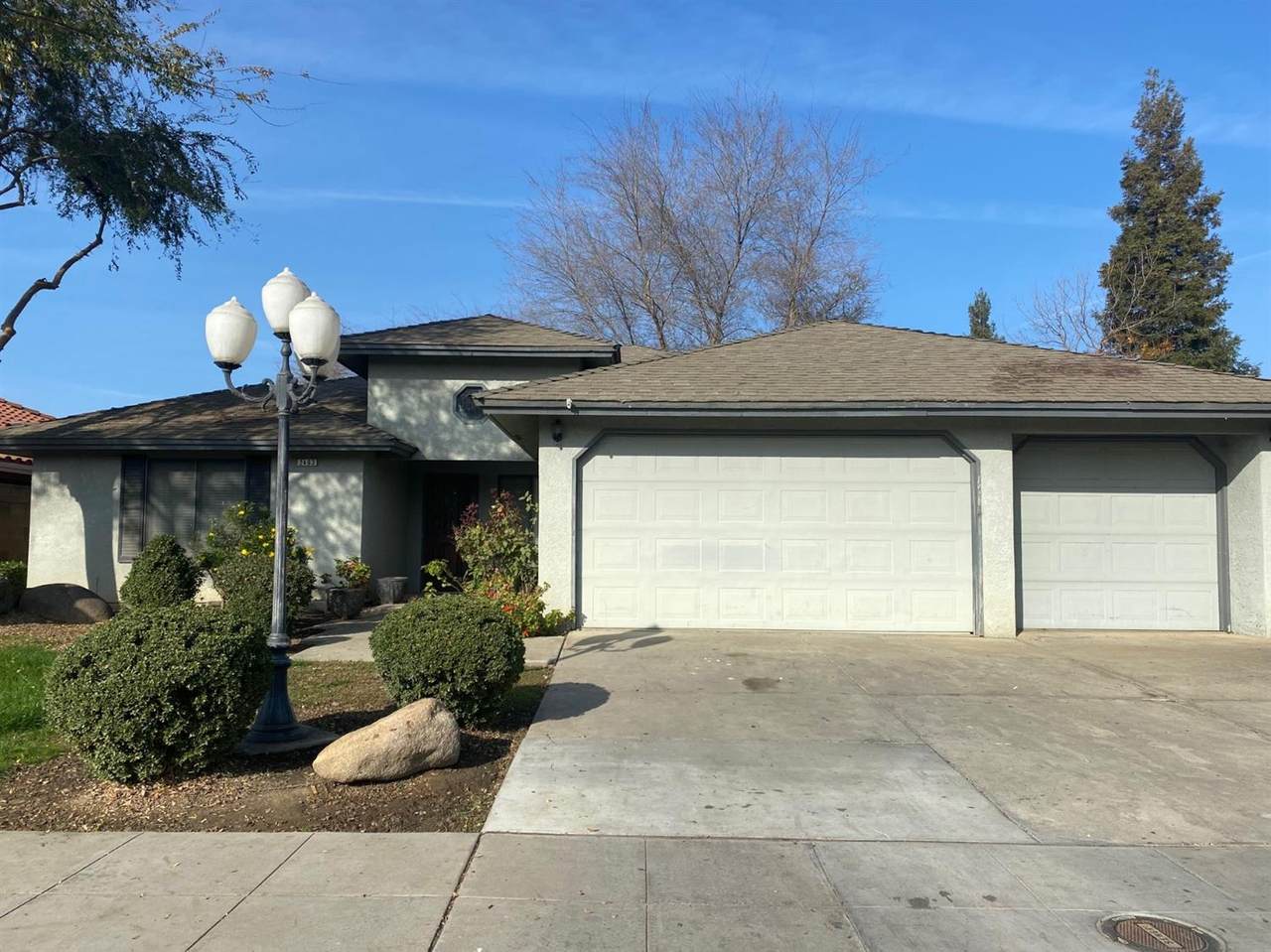 2463 Grapewood Way - Photo 1