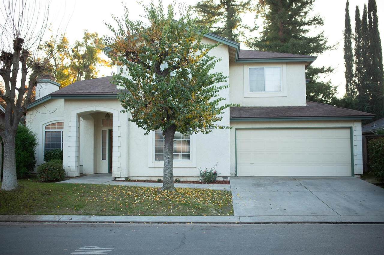 545 Driftwood Drive - Photo 1