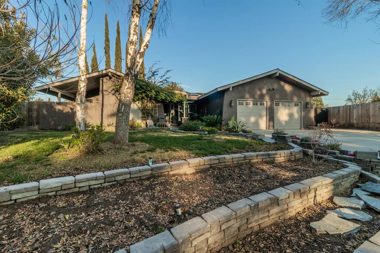 5656 Briarwood Avenue - Photo 1