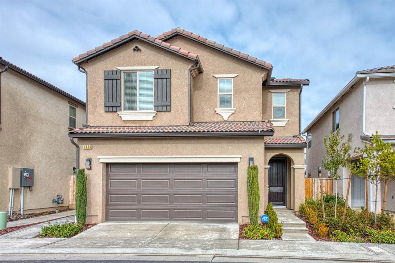 1314 Via Dorata Way - Photo 1