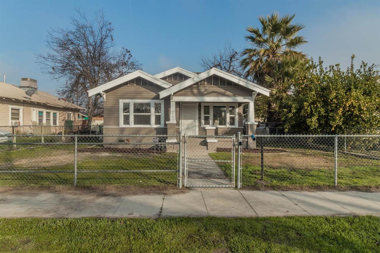 3741 Iowa Avenue - Photo 1