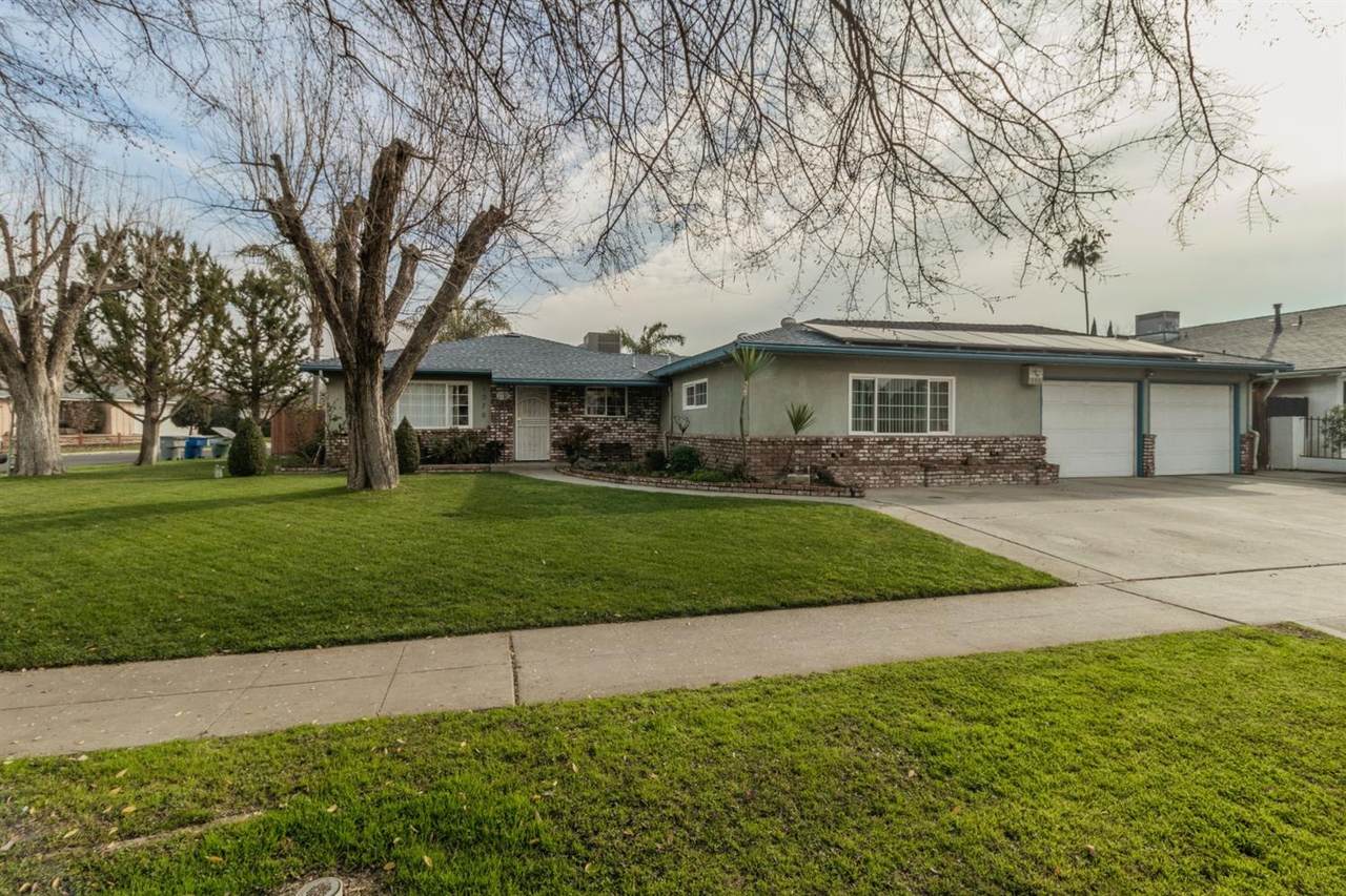 1370 Winery Avenue - Photo 1