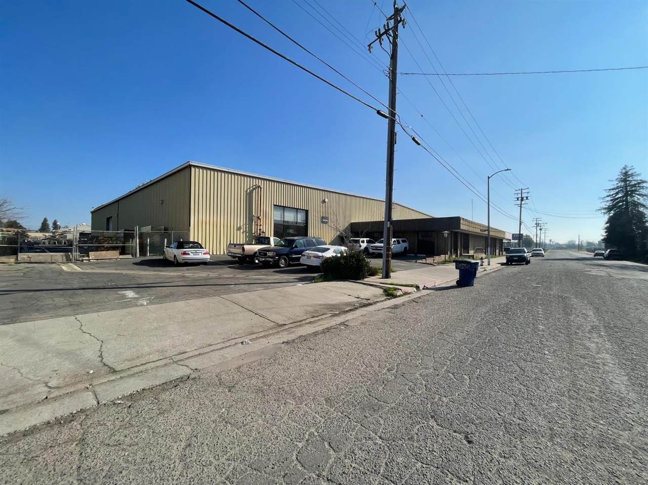 1492 Clark Street - Photo 1