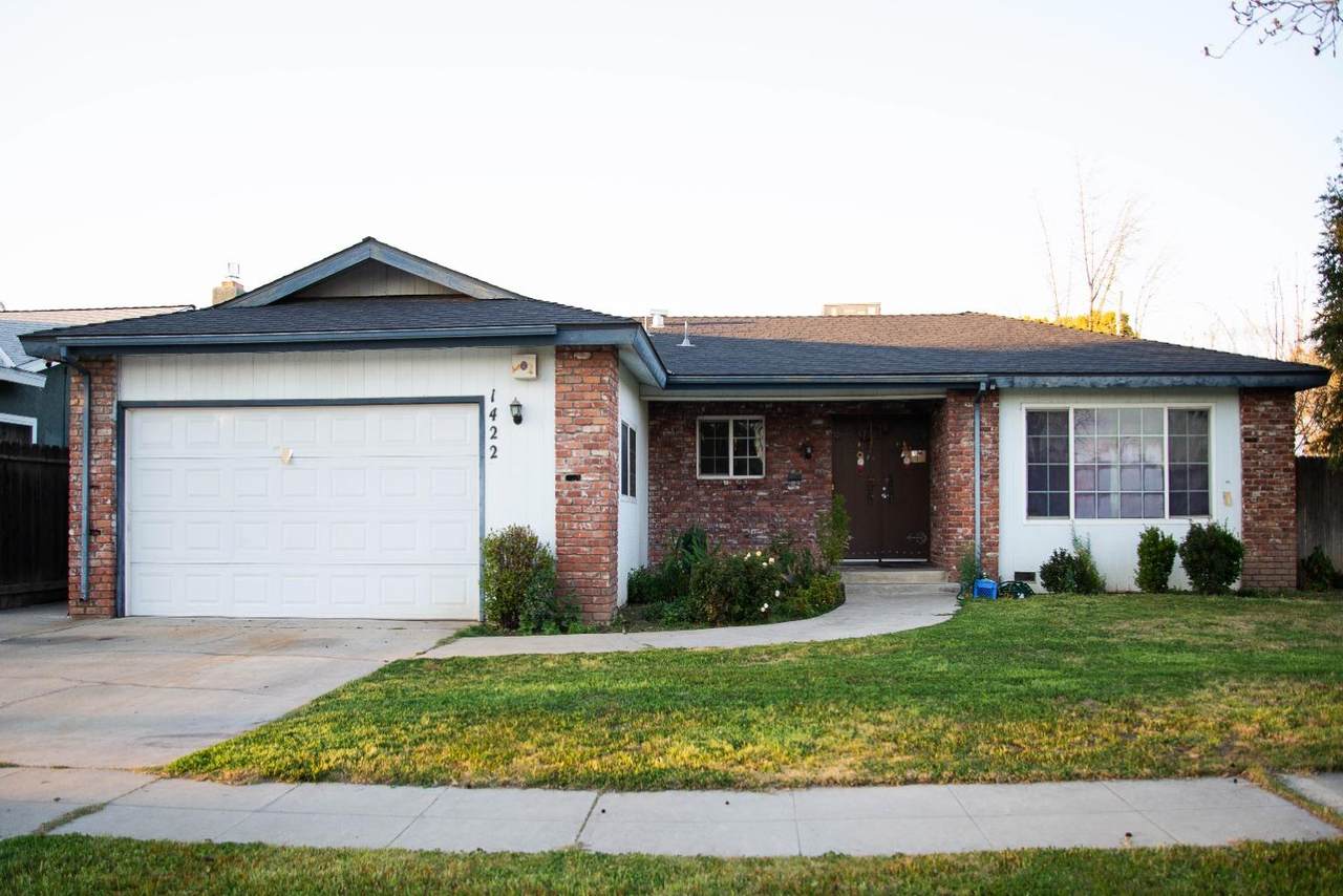 1422 Ashcroft Avenue - Photo 1