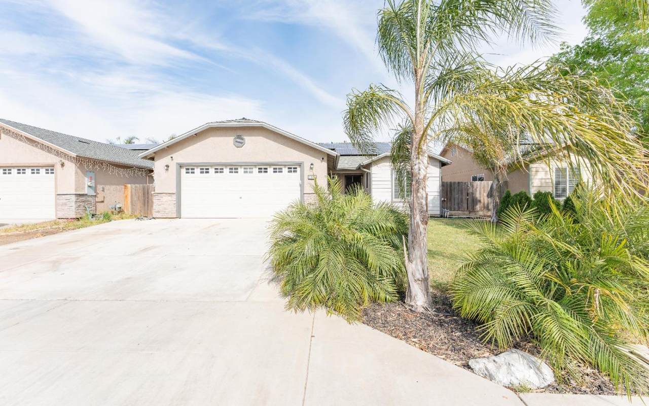 31076 Wolf Street - Photo 1