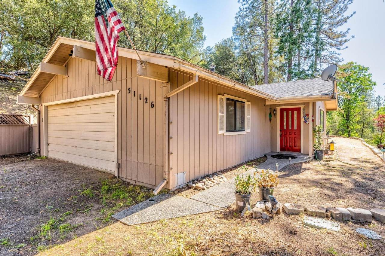 51126 Rusty Lane - Photo 1